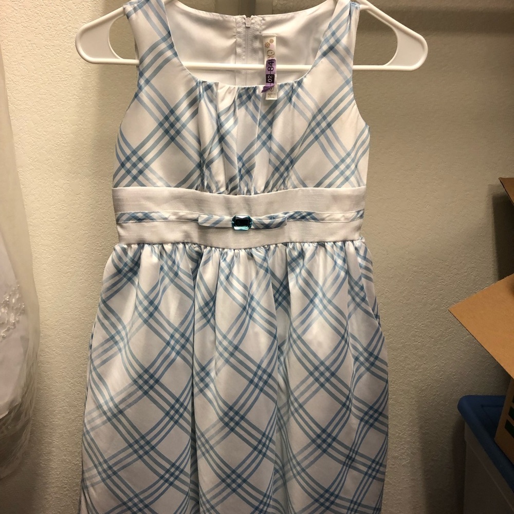 Gorgeous girl’s dress size 7